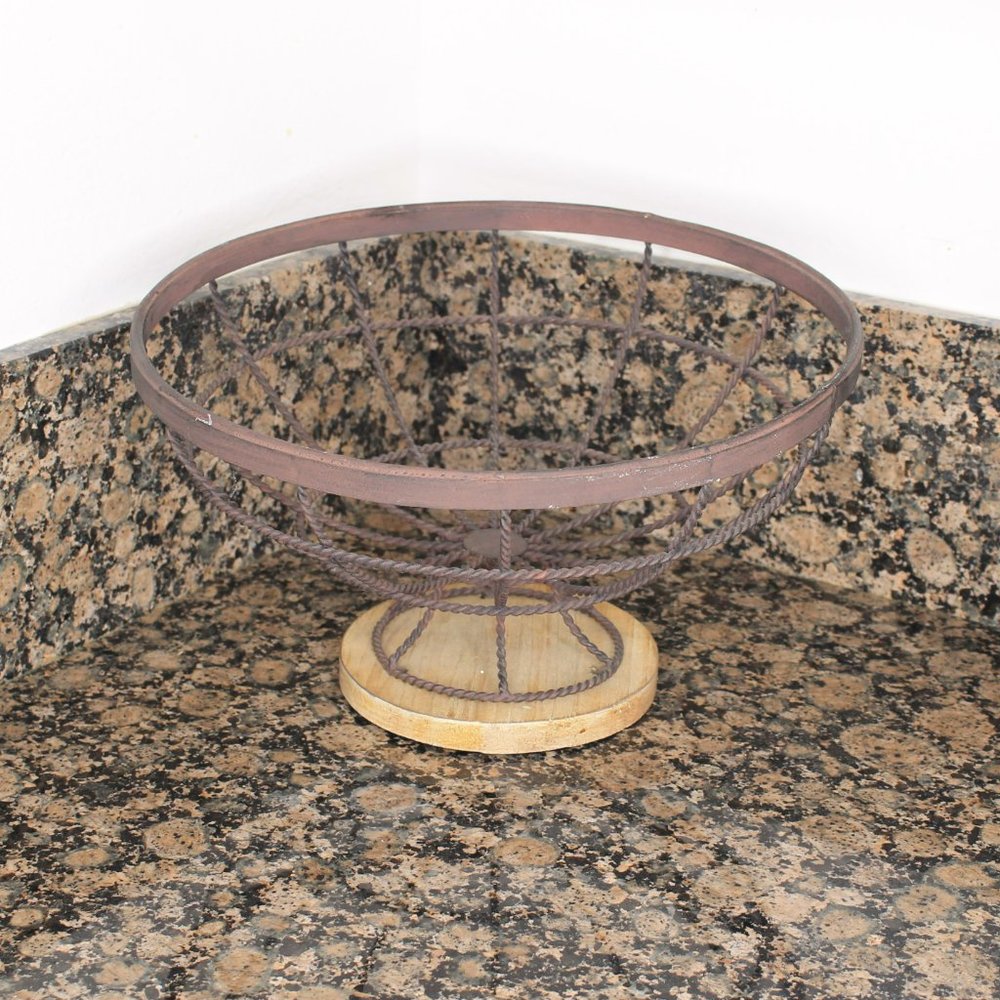 Beachcomber Fruit Bowl (Sterling Industries)